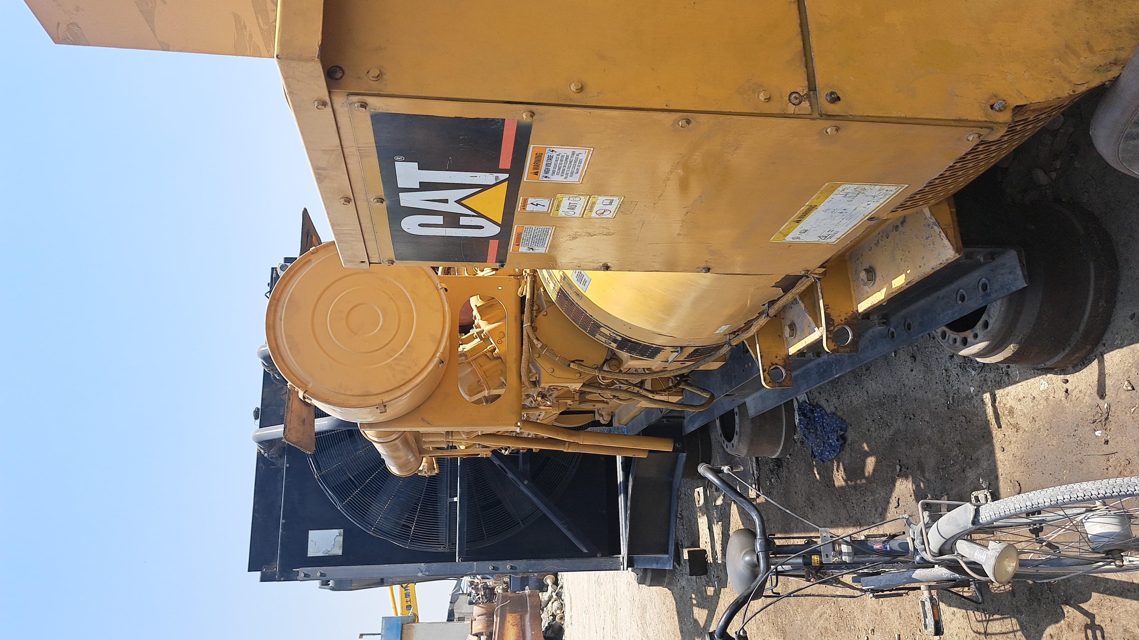 کاتر پیلار ۲۰۰۰ کاوا